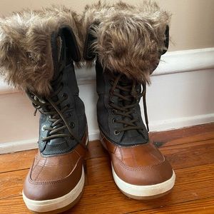 ALDO snow boots